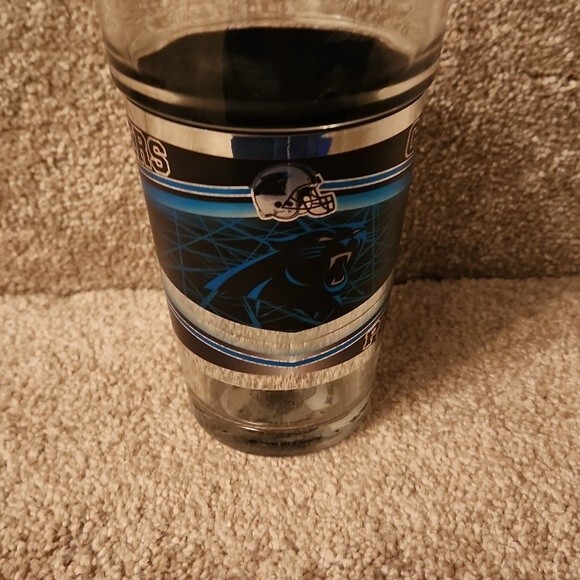 Carolina Panthers NFL Team Drinking Glass - Picture 5 of 7